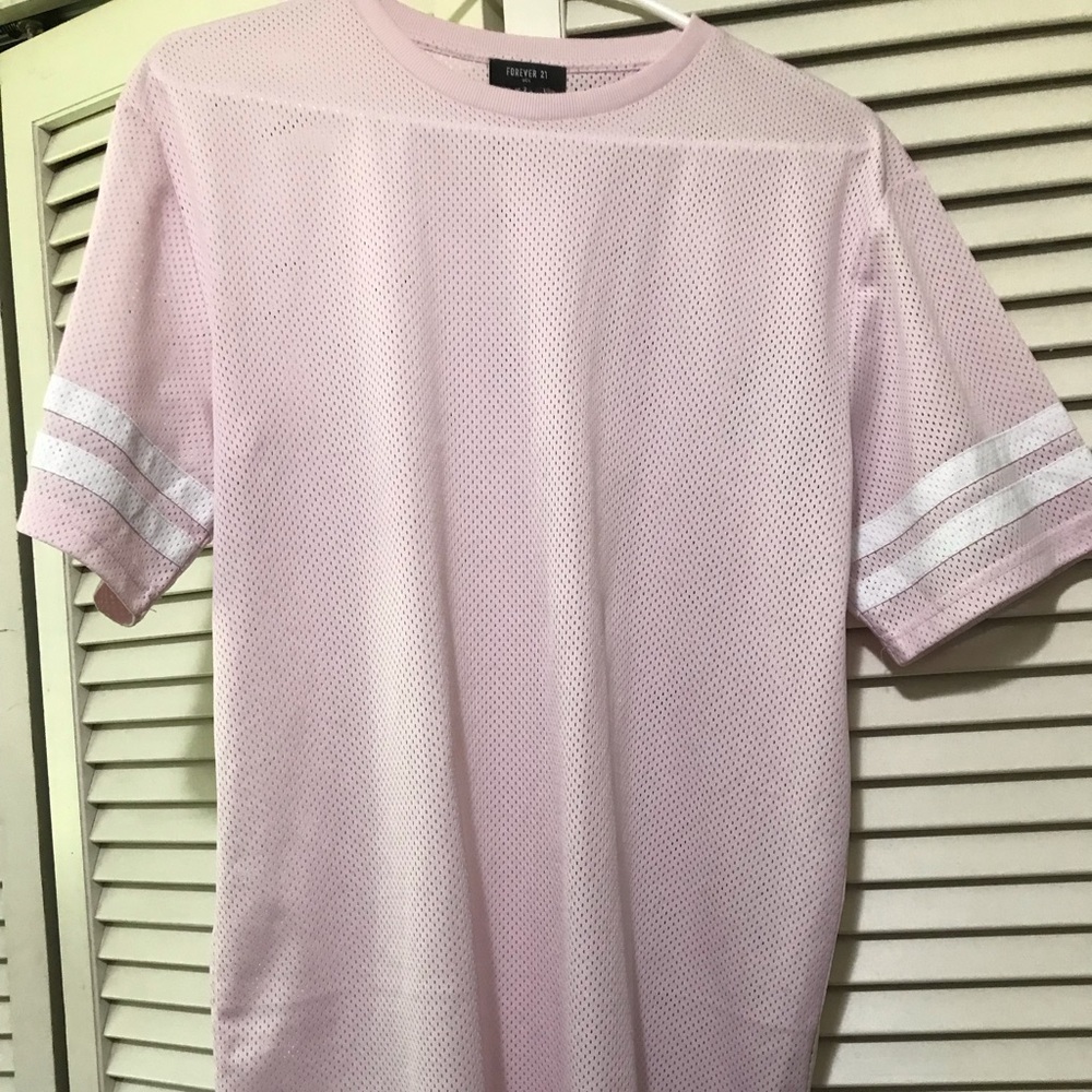 Pink t shirt